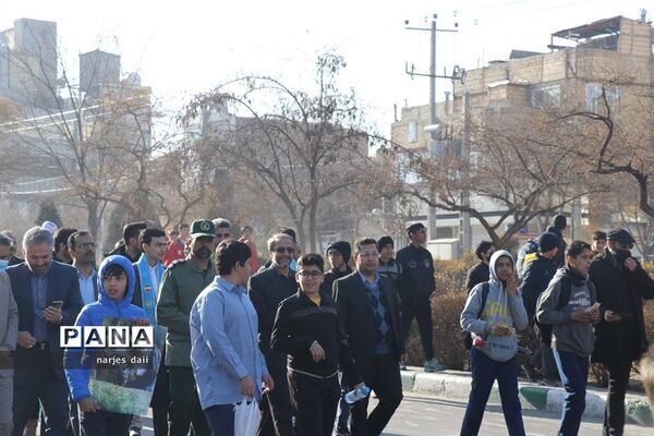 تشییع پیکر شهید گمنام ومراسم خاکسپاری در اردوگاه ثامن الحجج (ع)مشهد