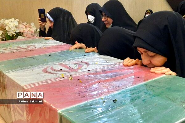 تشییع پیکر دو شهید گمنام در ناحیه یک شهرری