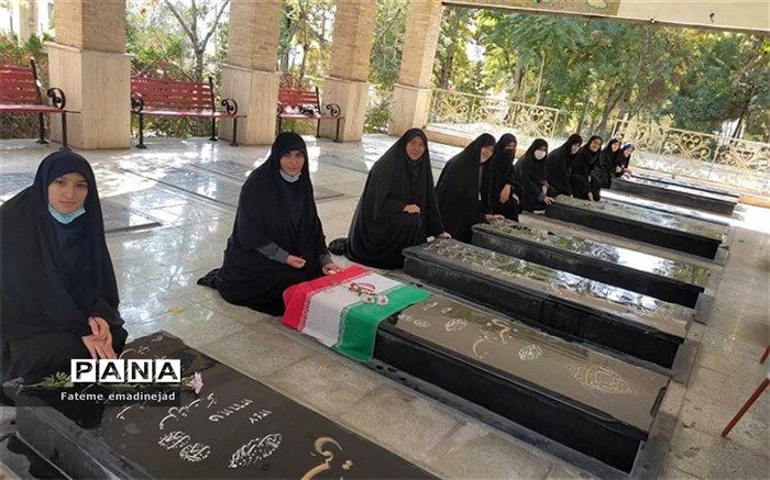 نام شهید سلیمانی، مترادف ملیت، ایران، فداکاری، حماسه و فداکاری است