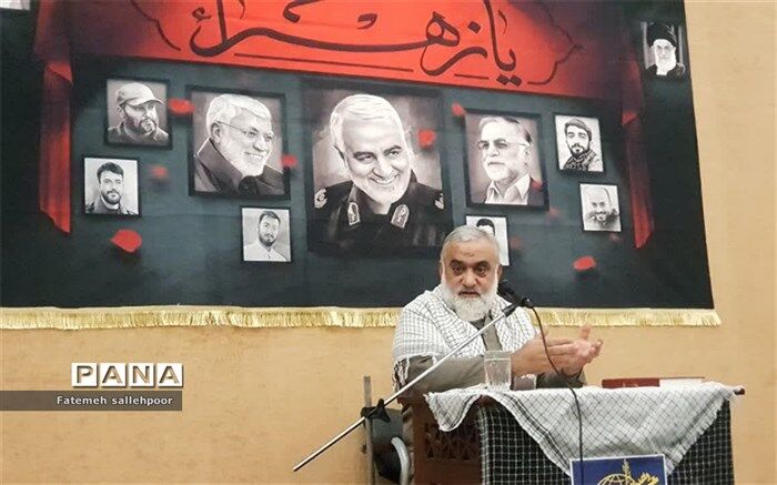 اخلاص و پیروی از ولایت فقیه، رمز پیروزی حاج قاسم سلیمانی بود