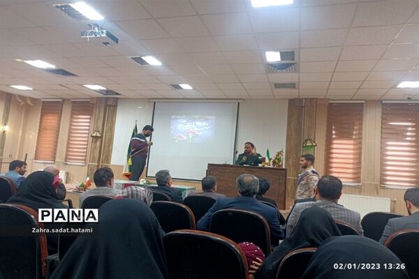 تشییع شهدای گمنام در اداره آموزش‌و‌پرورش پاکدشت