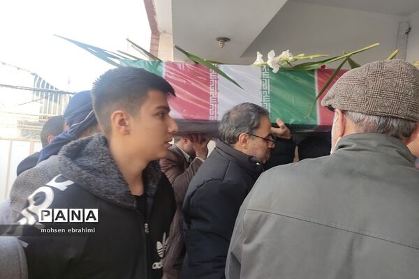 تشییع پیکر شهدای گمنام در اداره آموزش و پرورش شهرستان شهریار