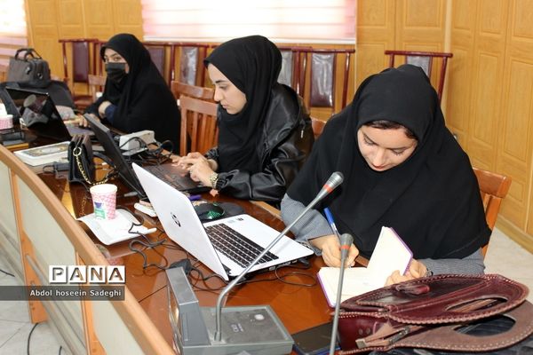 کارگاه آموزشی سواد دیجیتال، علوم رایانه و مهارت برنامه‌نویسی در بوشهر