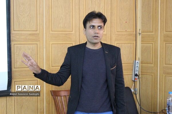 کارگاه آموزشی سواد دیجیتال، علوم رایانه و مهارت برنامه‌نویسی در بوشهر
