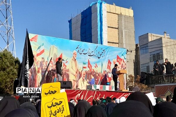 اجتماع بزرگ سربازان حاج قاسم در مشهد مقدس