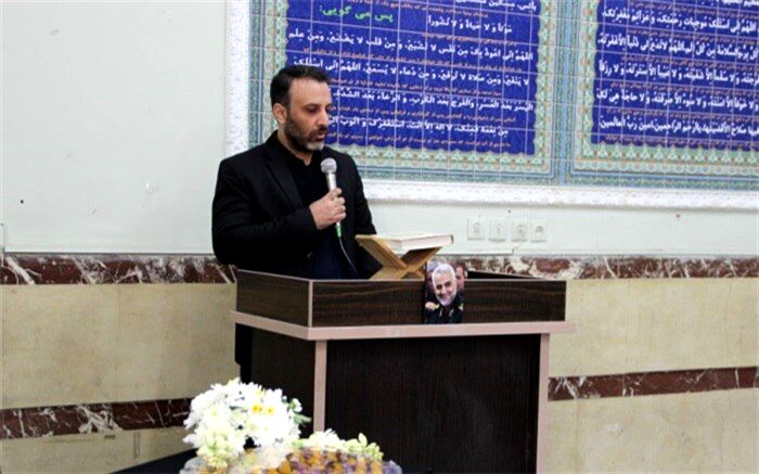 مکتب شهیدقاسم سلیمانی الگوی عملی برای نوجوانان و جوانان امروز است
