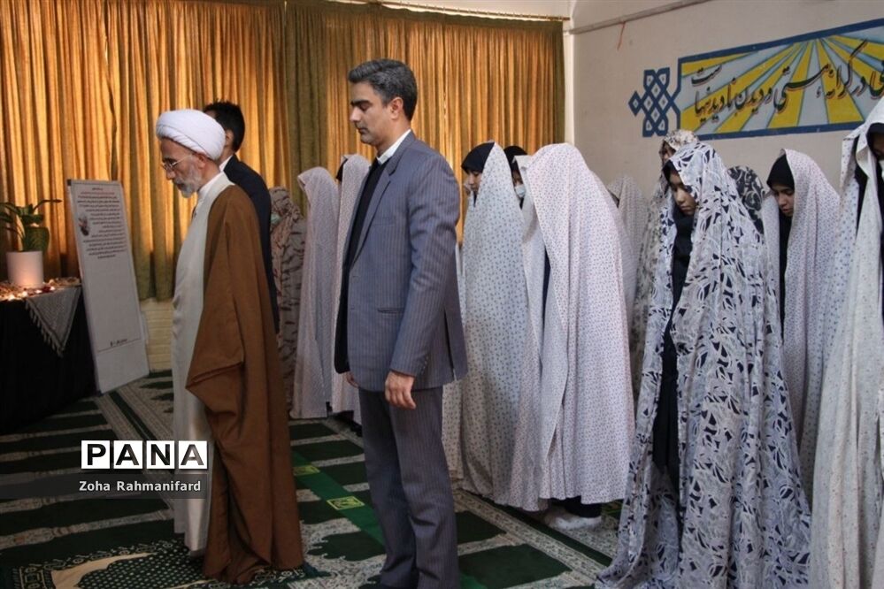 گرامیداشت سومین سالگرد مراسم شهید سردار سلیمانی در دبیرستان فرزانگان دوره اول تربت‌ جام