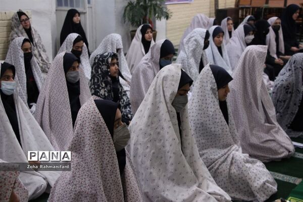 گرامیداشت سومین سالگرد مراسم شهید سردار سلیمانی در دبیرستان فرزانگان دوره اول تربت‌ جام