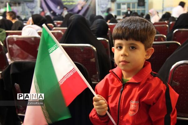 مراسم وداع با 2 شهید‌ گمنام در ورامین