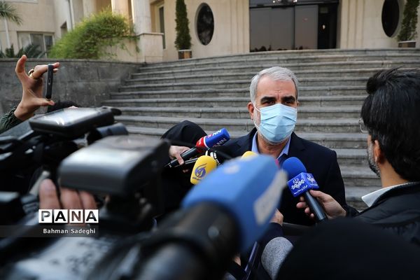 حاشیه جلسه هیات دولت -۱۴  دی