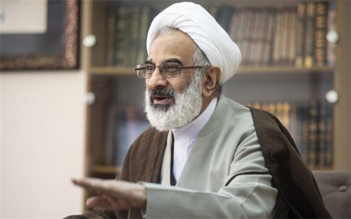 باید شبکه صالحین فرهنگیان به معنای واقعی، محکم و استوار شکل بگیرد