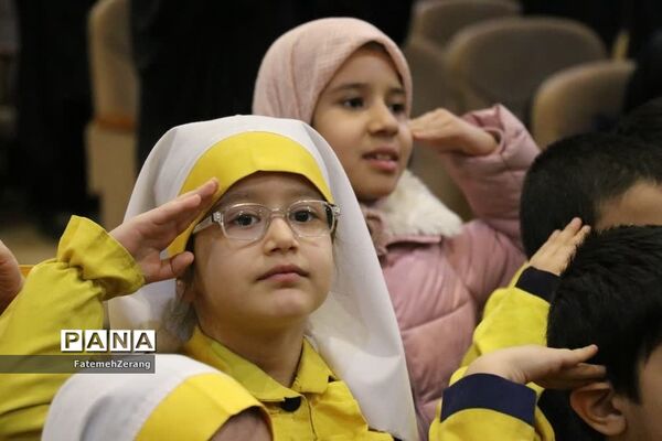 مراسم گردان دختران حاج قاسم در سالن شهید حاتمی مشهد مقدس