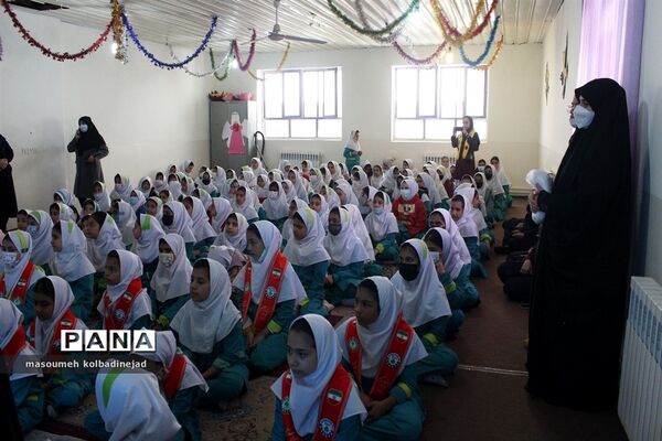 رویداد دانش‌آموزی دختران حاج قاسم در گلوگاه