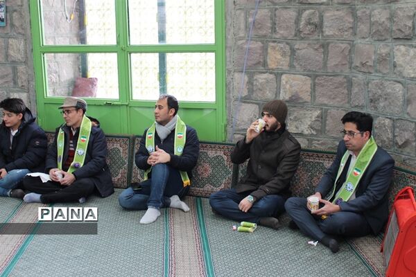 کوهنوردی مربیان سازمان دانش‌آموزی