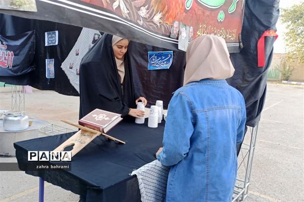 بزرگداشت سالروز شهادت سپهبد شهید حاج‌قاسم‌سلیمانی در دبیرستان داربر جهرمی ناحیه۳ شیراز