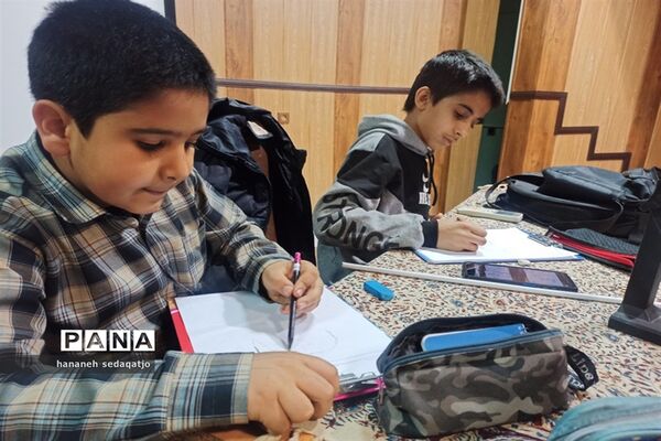 برگزاری مسابقه نقاشی «جان فدا» ویژه دانش‌آموزان دبستانی ناحیه ۳ شیراز 3 شیراز