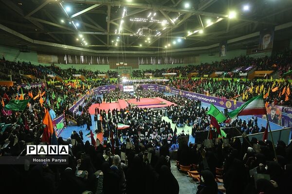 اجتماع بزرگ دختران حاج قاسم
