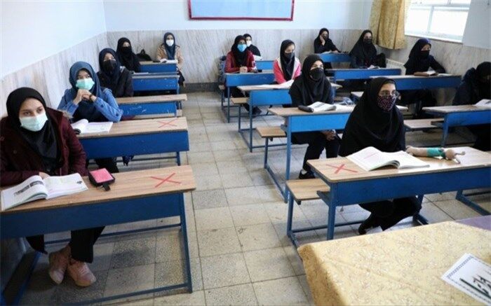 دانش‌آموزان متاهل دختر با رعایت شئونات می‌توانند ادامه تحصیل دهند