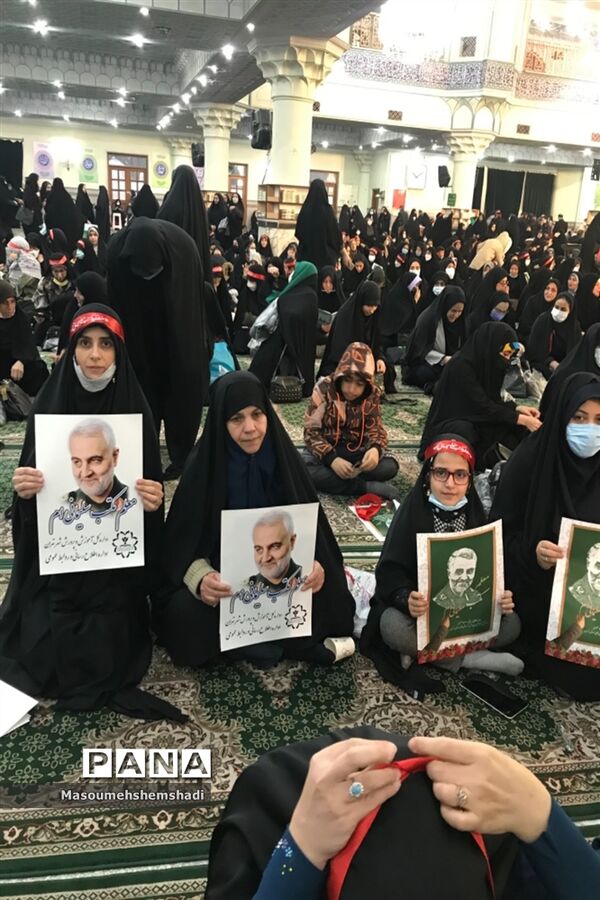 تجدید میثاق فرهنگیان  منطقه ۱۲ با حاج قاسم