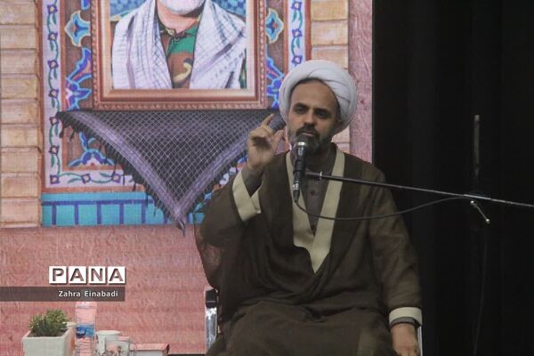 دوره یکروزه بصیرتی کنشگران فرهنگی سیاسی صفادشت ملارد