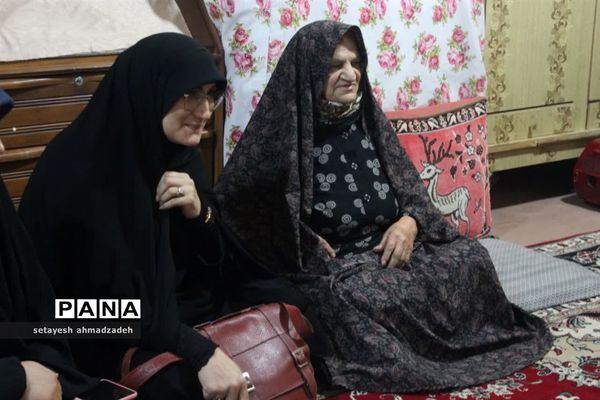 تکریم از مادران  شهدا در گلوگاه