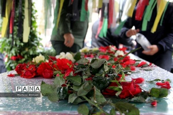 مراسم تشییع و تدفین پیکر شهید گمنام دفاع مقدس با حضور فرماندار ویژه شهرری