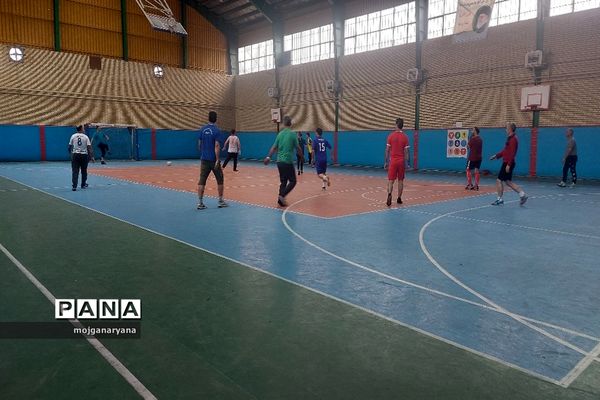 اجرای طرح شهید خرازی برای پدران و پسران در منطقه کهریزک