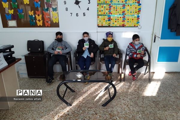 برگزاری جلسات اعضای شورای دانش‌آموزی در مدارس رودهن