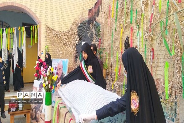 مراسم استقبال و وداع از پیکر مطهر شهید گمنام در دبیرستان شاهد ثارالله  برازجان