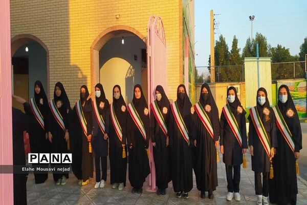 مراسم استقبال و وداع از پیکر مطهر شهید گمنام در دبیرستان شاهد ثارالله  برازجان