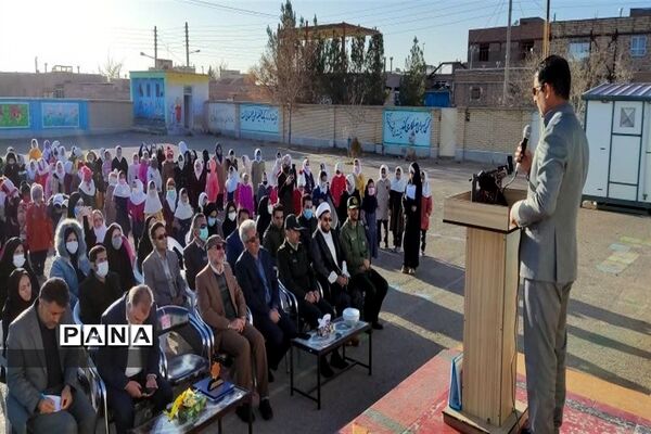 مراسم تجلیل از معلمان جهادگرشهرستان درمیان
