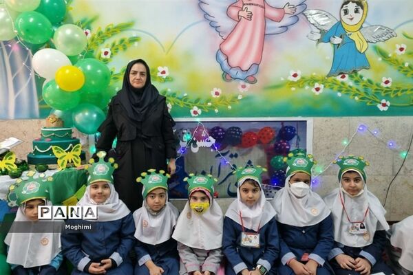 جشن سی روزه قرآن در دبستان اشرف اصفهانی منطقه ۱۳