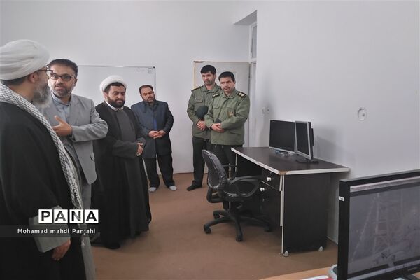 نمایشگاه «جان فدا» در کانون لقمان کاشمر