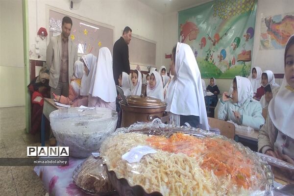 جشنواره غذا، دبستان دخترانه منطقه کهریزک