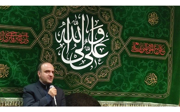 از ظرفیت اردوهای زیارتی مذهبی از جمله مشهد مقدس استفاده شود