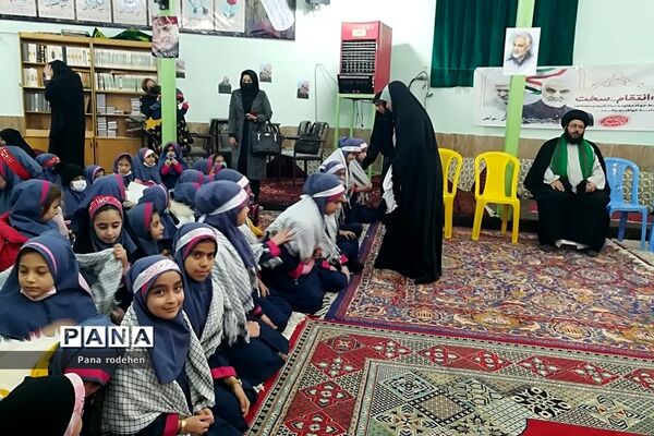 گردهمایی دختران حاج قاسم در رودهن