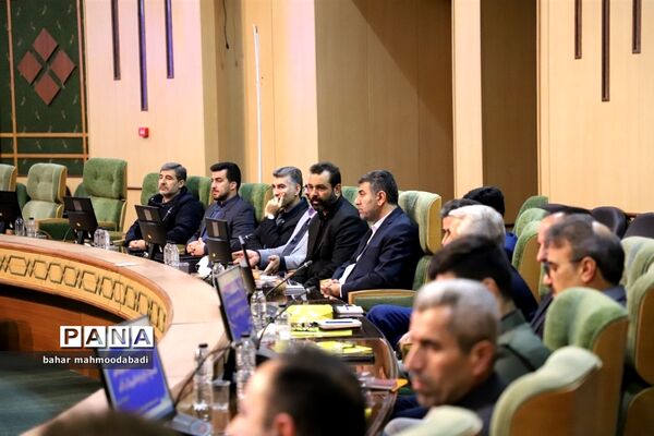نشست تخصصی مدیران‌کل استان‌ها و مسئولان ادارات ارزیابی عملکرد آموزش و پرورش قطب ۴ کشوری