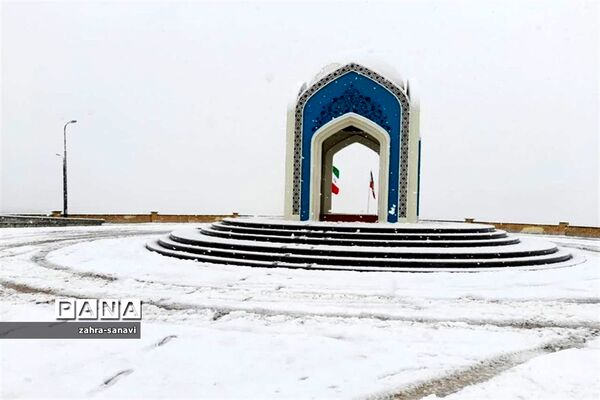 قادرآباد سفیدپوش شد
