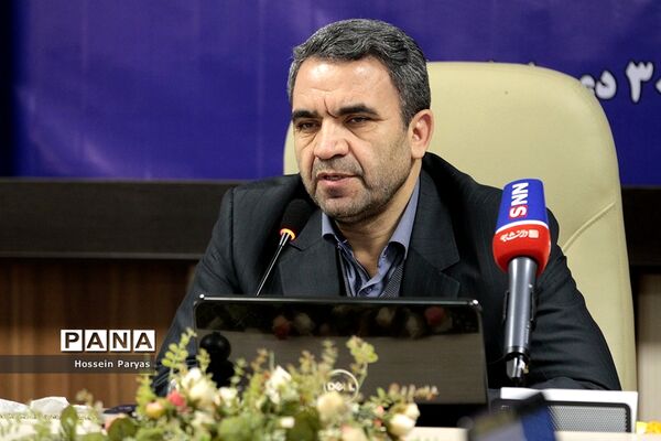 نشست خبری رئیس سازمان مدارس و مراکز غیر دولتی و توسعه مشارکت‌های مردمی