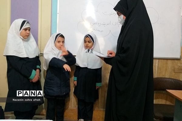 برگزاری امتحانات مرحله آموزشگاهی قرآن و عترت در رودهن