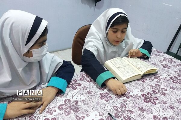برگزاری امتحانات مرحله آموزشگاهی قرآن و عترت در رودهن