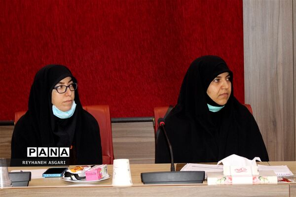 نشست هم‌اندیشی فرماندهان بسیج دانش‌آموزی شهرستان‌های استان تهران