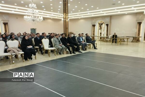 همایش روسای حوزه‌های اجرایی آزمون سراسری دی 1401شهرستان‌های استان تهران در اسلامشهر
