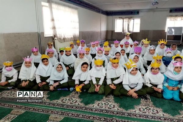 جشن حفظ سوره‌های قرآن کریم دانش‌آموزان آموزشگاه الله‌اکبر اسلامشهر