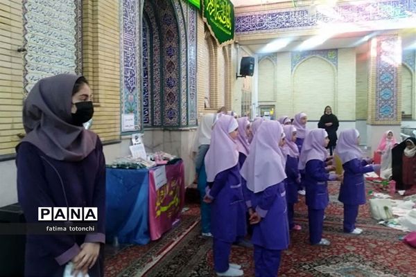برگزاری اجلاسیه نماز  دانش آموزان دختر دبستانی ناحیه 3 شیراز