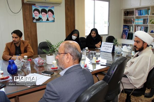 جلسه شورای هماهنگی تشکل‌های دانش‌آموزی استان بوشهر