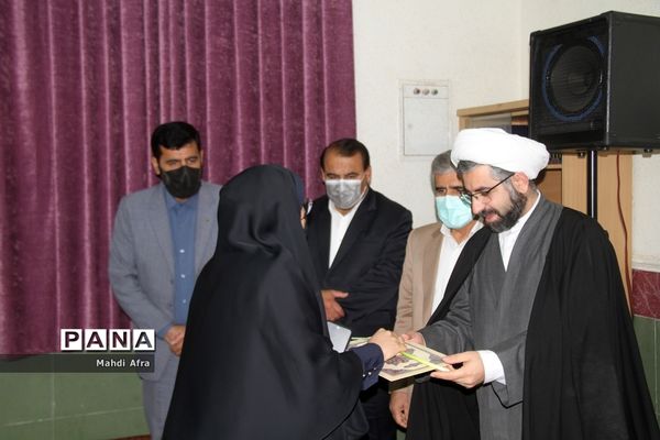 تقدیر از بانوان فرهنگی  به‌مناسبت ولات حضرت زهرا(س) شهرستان بهبهان
