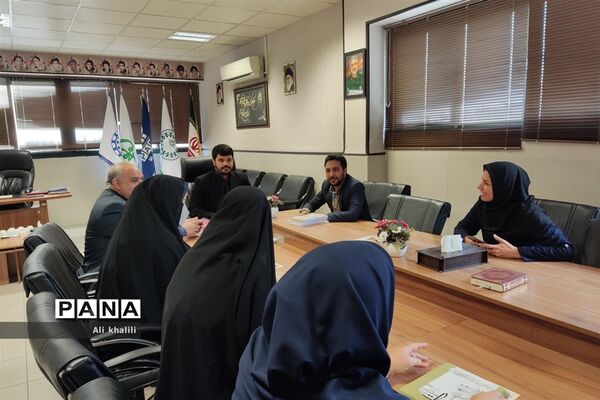 تجلیل از بانوان شاغل در سازمان دانش‌آموزی فارس به‌مناسبت بزرگداشت مقام زن و میلاد حضرت زهرا (س)