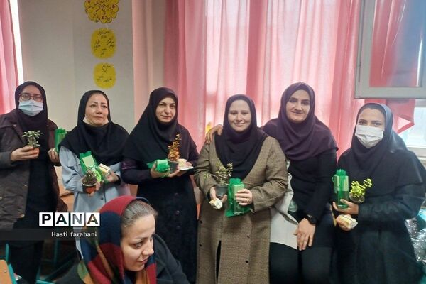 بزرگداشت حضرت فاطمه در‌ مدرسه آیت الله خامنه‌ای
