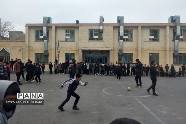 جنگ میلاد حضرت زهرا (س) در دبستان میثاق فشافویه